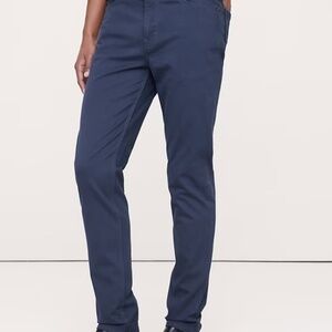 Banana Republic Traveler Slim Fit Navy Twill Pants Men’s 32x32